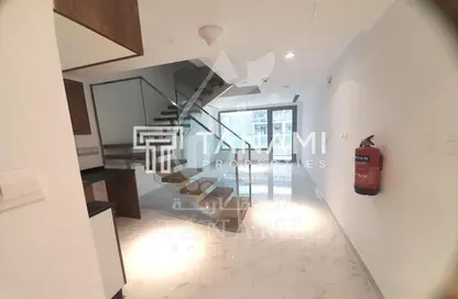 Duplex - 2 Bedrooms - 3 Bathrooms for sale in Oasis 1 - Oasis Residences - Masdar City - Abu Dhabi