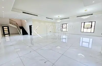 Villa - 5 Bedrooms - 7 Bathrooms for rent in Al Quoz 1 Villas - Al Quoz 1 - Al Quoz - Dubai