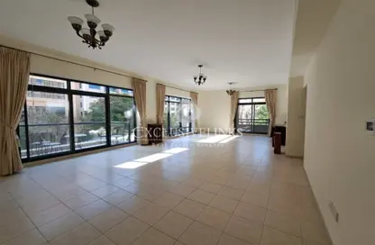 Apartment - 4 Bedrooms - 3 Bathrooms for rent in Al Jaz 2 - Al Jaz - Greens - Dubai