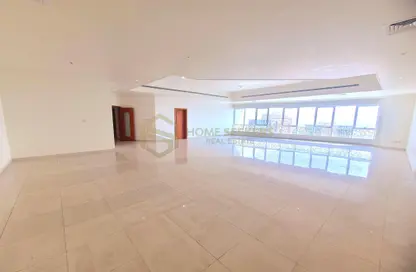 Apartment - 4 Bedrooms - 6 Bathrooms for rent in Mermaid Building - Khalidiya Street - Al Khalidiya - Abu Dhabi