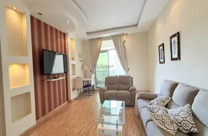 Apartment - 1 Bedroom - 2 Bathrooms for rent in University View - Dubai Silicon Oasis - Dubai