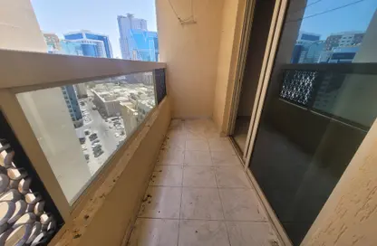 Apartment - 2 Bedrooms - 2 Bathrooms for rent in Al Noor Tower - Al Majaz 3 - Al Majaz - Sharjah
