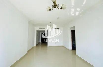 Apartment - 1 Bedroom - 2 Bathrooms for rent in Manazil Tower 2 - Al Taawun Street - Al Taawun - Sharjah