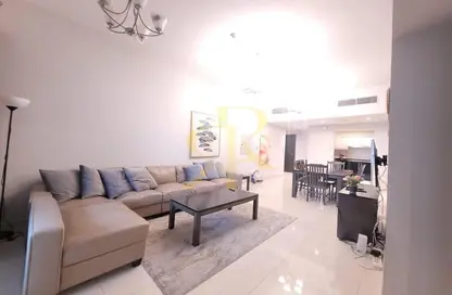 Apartment - 4 Bedrooms - 5 Bathrooms for rent in Elite Business Bay Residence - Business Bay - Dubai