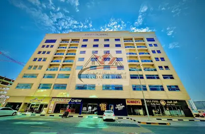 Apartment - 1 Bedroom - 2 Bathrooms for rent in Muwaileh Commercial - Sharjah