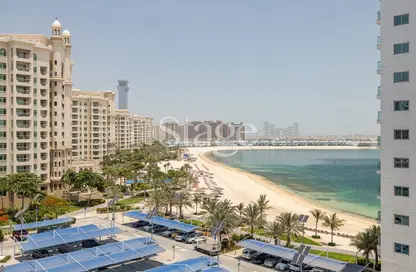 Apartment - 1 Bedroom - 2 Bathrooms for rent in Azure Residences - Palm Jumeirah - Dubai