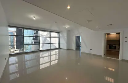 Apartment - 2 Bedrooms - 3 Bathrooms for rent in Etihad Tower 2 - Etihad Towers - Corniche Road - Abu Dhabi