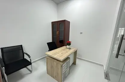 Business Centre - Studio - 1 Bathroom for rent in Red Avenue - Al Garhoud - Dubai