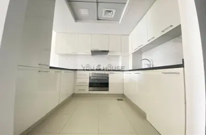 Apartment - 1 Bedroom - 2 Bathrooms for rent in Oxford Building - Jumeirah Village Circle - Dubai