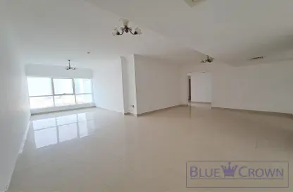 Apartment - 3 Bedrooms - 4 Bathrooms for rent in Saeed Al Alami Building - Al Taawun - Sharjah