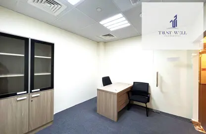 Office Space - Studio - 4 Bathrooms for rent in Al Sawari Tower - Al Khalidiya - Abu Dhabi