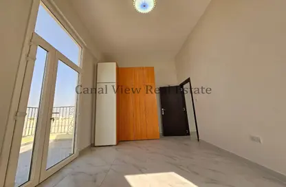 Apartment - 2 Bedrooms - 1 Bathroom for rent in Zayed City (Khalifa City C) - Khalifa City - Abu Dhabi