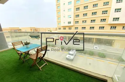 Apartment - 1 Bedroom - 2 Bathrooms for sale in Platinum Residences 1 - Dubai Silicon Oasis - Dubai