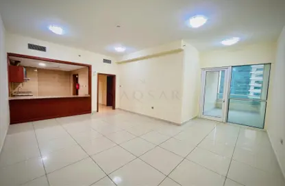 Apartment - 1 Bedroom - 2 Bathrooms for rent in Marina Pinnacle - Dubai Marina - Dubai