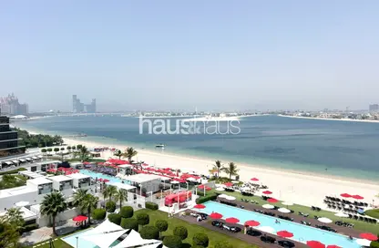 Apartment - 2 Bedrooms - 3 Bathrooms for sale in The 8 - The Crescent - Palm Jumeirah - Dubai