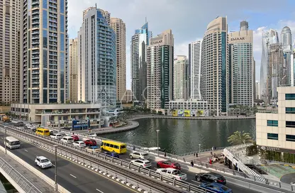 Apartment - 1 Bedroom - 2 Bathrooms for sale in Orra Harbour Residences and Hotel Apartments - Dubai Marina - Dubai