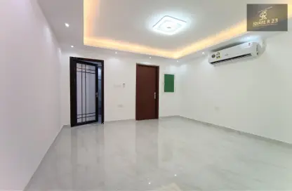 Apartment - 1 Bedroom - 2 Bathrooms for rent in Mohammed Villas 6 - Mohamed Bin Zayed City - Abu Dhabi