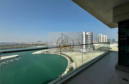 Apartment - 3 Bedrooms - 4 Bathrooms for rent in The Wave - Najmat Abu Dhabi - Al Reem Island - Abu Dhabi