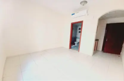 Apartment - 1 Bathroom for rent in SG Muwaileh Building - Muwaileh - Sharjah