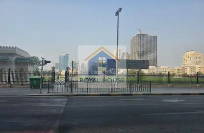 Apartment - 2 Bedrooms - 2 Bathrooms for sale in Al Majaz 2 - Al Majaz - Sharjah