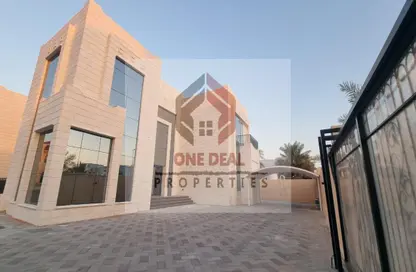 Duplex - 4 Bedrooms - 6 Bathrooms for rent in Al Masoodi - Al Ain