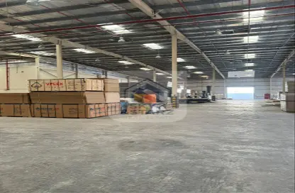 Warehouse - Studio - 5 Bathrooms for rent in Jebel Ali - Dubai