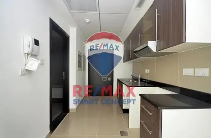 Apartment - 1 Bathroom for rent in Tower 23 - Al Reef Downtown - Al Reef - Abu Dhabi