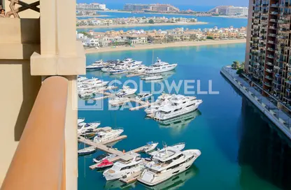 Apartment - 2 Bedrooms - 2 Bathrooms for sale in Marina Residences 6 - Marina Residences - Palm Jumeirah - Dubai