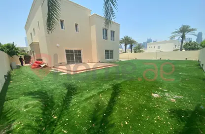 Villa - 4 Bedrooms - 5 Bathrooms for rent in Meadows 1 - Meadows - Dubai