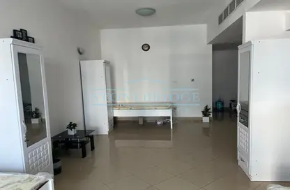 Apartment - 2 Bedrooms - 3 Bathrooms for rent in Hub Canal 2 - Hub-Golf Towers - Dubai Sports City - Dubai