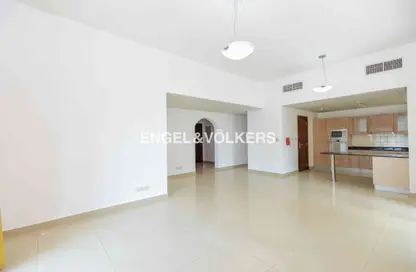 Apartment - 2 Bedrooms - 3 Bathrooms for rent in Westside Marina - Dubai Marina - Dubai