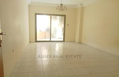 Apartment - 3 Bedrooms - 3 Bathrooms for rent in Dar Al Majaz - Jamal Abdul Nasser Street - Al Majaz - Sharjah