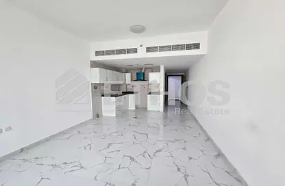 Apartment - Studio - 1 Bathroom for rent in Al Amir Building - Arjan - Dubai