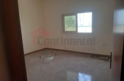 Office Space - Studio - 2 Bathrooms for rent in Al Musalla - Sharjah