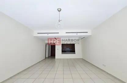 Apartment - 1 Bedroom - 2 Bathrooms for sale in Bay Square Building 9 - Bay Square - Business Bay - Dubai