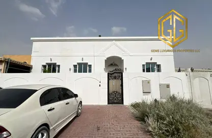 Villa - 3 Bedrooms - 4 Bathrooms for rent in Al Mizhar 1 - Al Mizhar - Dubai