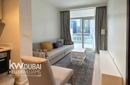 Apartment - 1 Bedroom - 1 Bathroom for sale in Reva Residences - Business Bay - Dubai