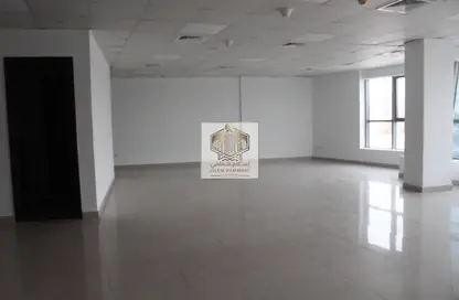 Office Space - Studio - 1 Bathroom for rent in CEO Building - Dubai Investment Park (DIP) - Dubai