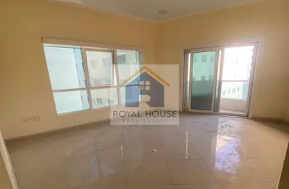 Apartment - 2 Bedrooms - 2 Bathrooms for sale in Al Majaz 3 - Al Majaz - Sharjah