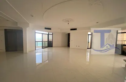 Penthouse - 3 Bedrooms - 4 Bathrooms for rent in Corniche Road - Abu Dhabi