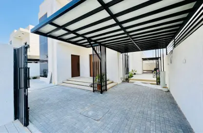 Villa - 5 Bedrooms - 7 Bathrooms for sale in Al Yasmeen 1 - Al Yasmeen - Ajman