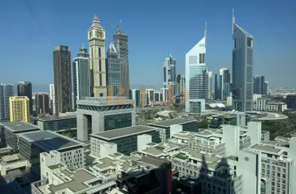 Apartment - 1 Bedroom - 2 Bathrooms for rent in Sky Gardens - DIFC - Dubai