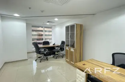 Business Centre - Studio - 2 Bathrooms for rent in Fairmont Hotel - Sheikh Zayed Road - Dubai