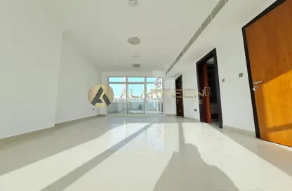 Villa - 3 Bedrooms - 6 Bathrooms for rent in Shamal Terraces - Jumeirah Village Circle - Dubai