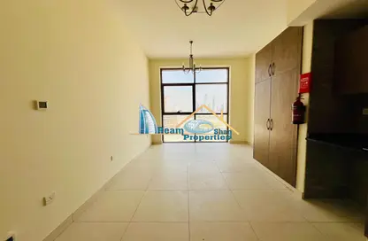 Apartment - 1 Bathroom for rent in Al Jaddaf - Dubai