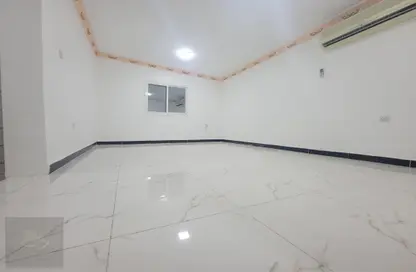 Apartment - 1 Bathroom for rent in Shakhbout City - Abu Dhabi