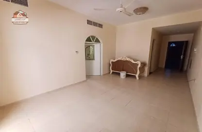 Apartment - 2 Bedrooms - 2 Bathrooms for rent in Al Mowaihat 1 - Al Mowaihat - Ajman