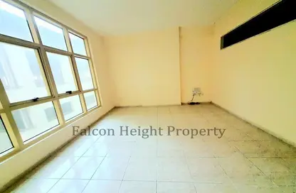 Apartment - 1 Bedroom - 1 Bathroom for rent in Dar Al Majaz - Jamal Abdul Nasser Street - Al Majaz - Sharjah