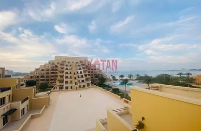 Apartment - 2 Bedrooms - 2 Bathrooms for sale in Yakout - Bab Al Bahar - Al Marjan Island - Ras Al Khaimah