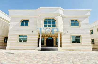 Villa - 6 Bedrooms - 7 Bathrooms for rent in Zakher - Al Ain